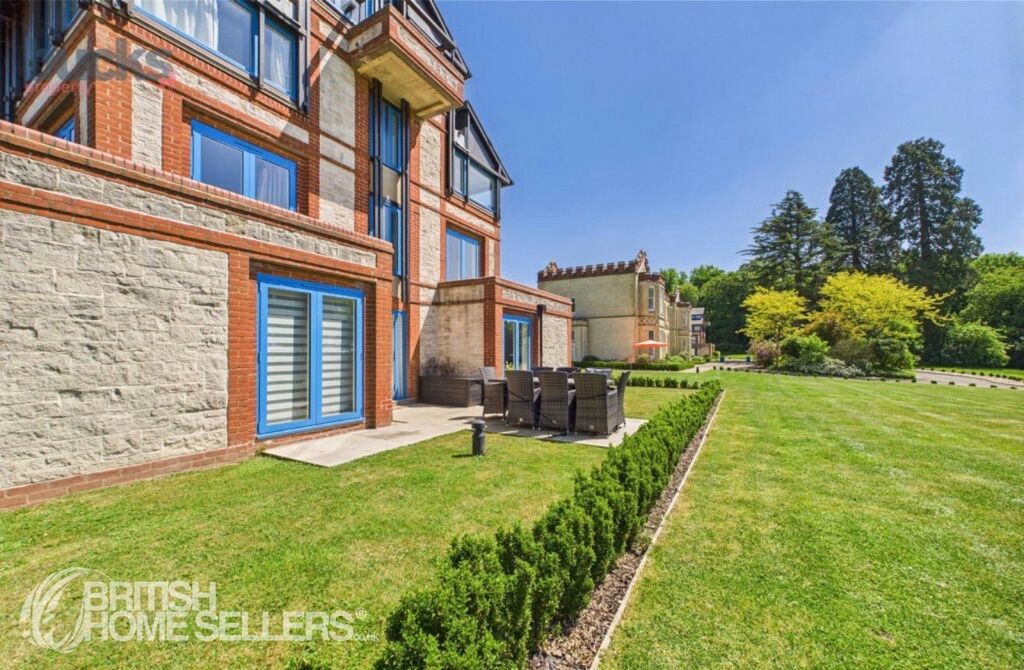 Property photo 2 of 29 Picture No. 36