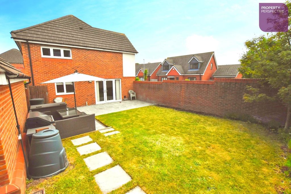 Property photo 2 of 19 Pbox-Img.Jpg
