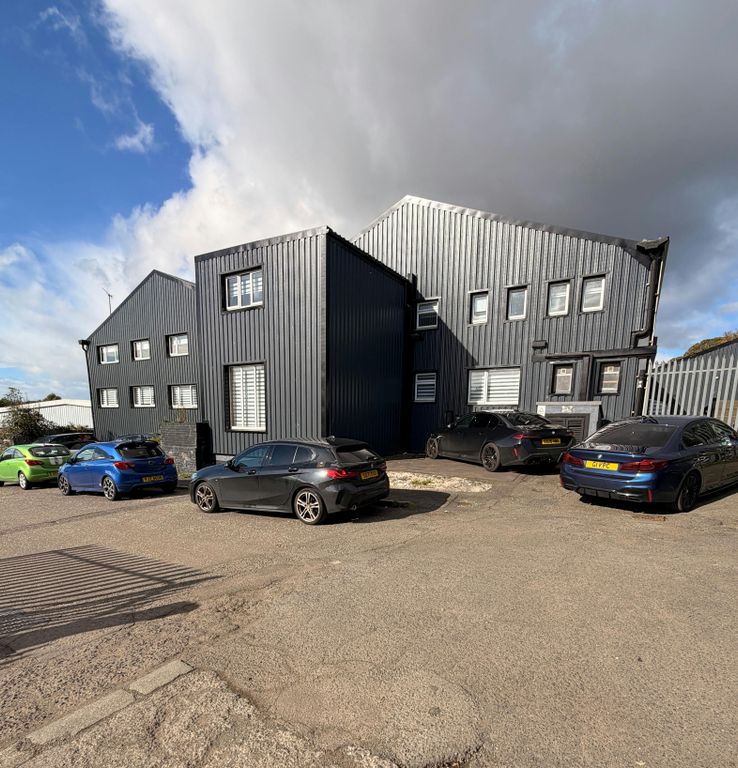 Property photo 1 of 10 Img_6216.Jpg