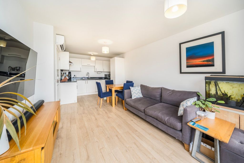 Property photo 2 of 9 Picture No. 02