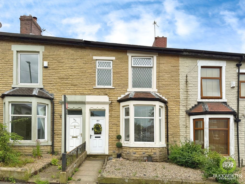 Property photo 1 of 30