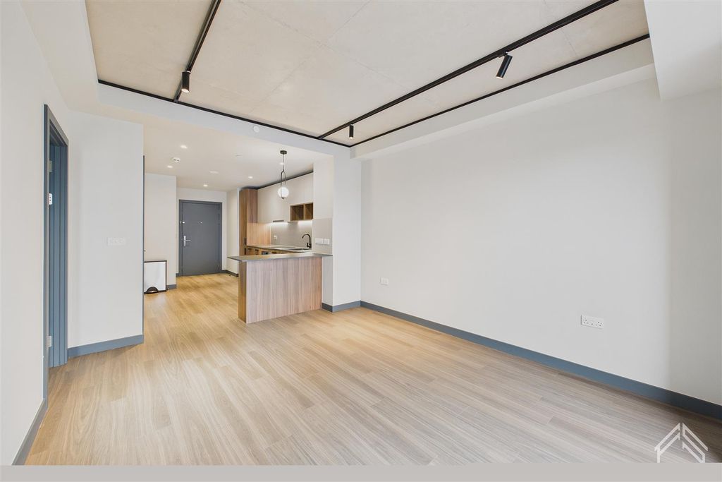 Property photo 1 of 19 1.Jpg