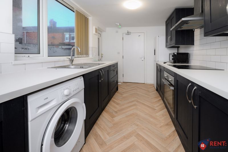 Property photo 3 of 13 Photo 2