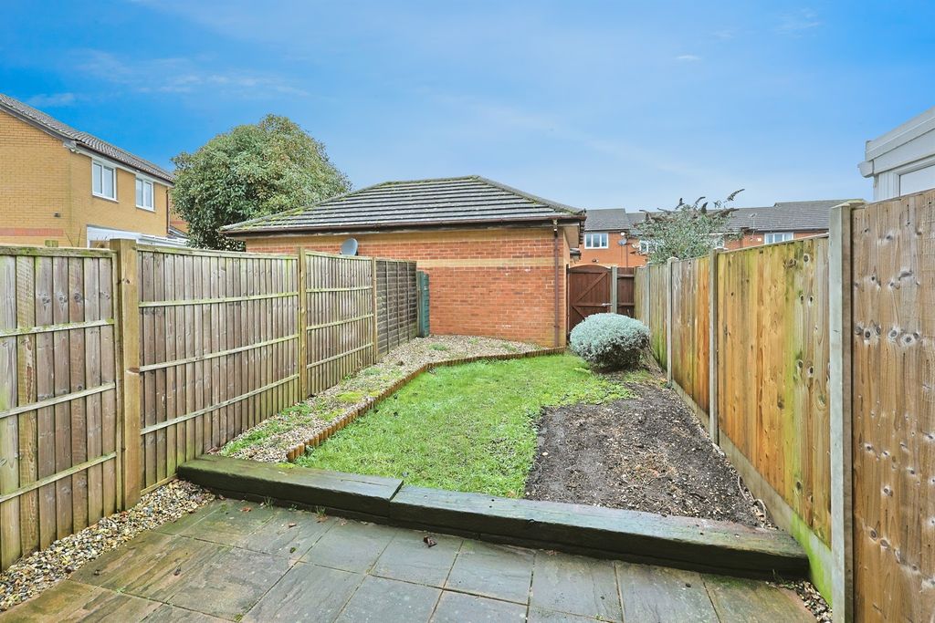 Property photo 2 of 10