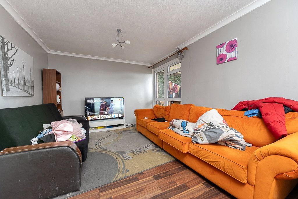 Property photo 2 of 14 Picture No. 06