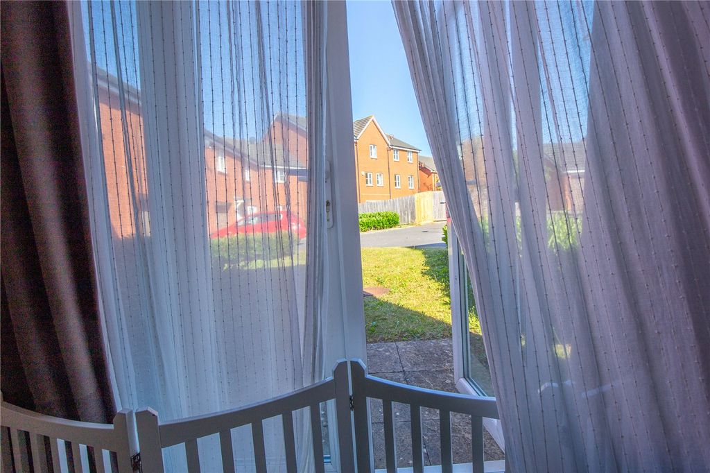 Property photo 3 of 12 Picture No. 03