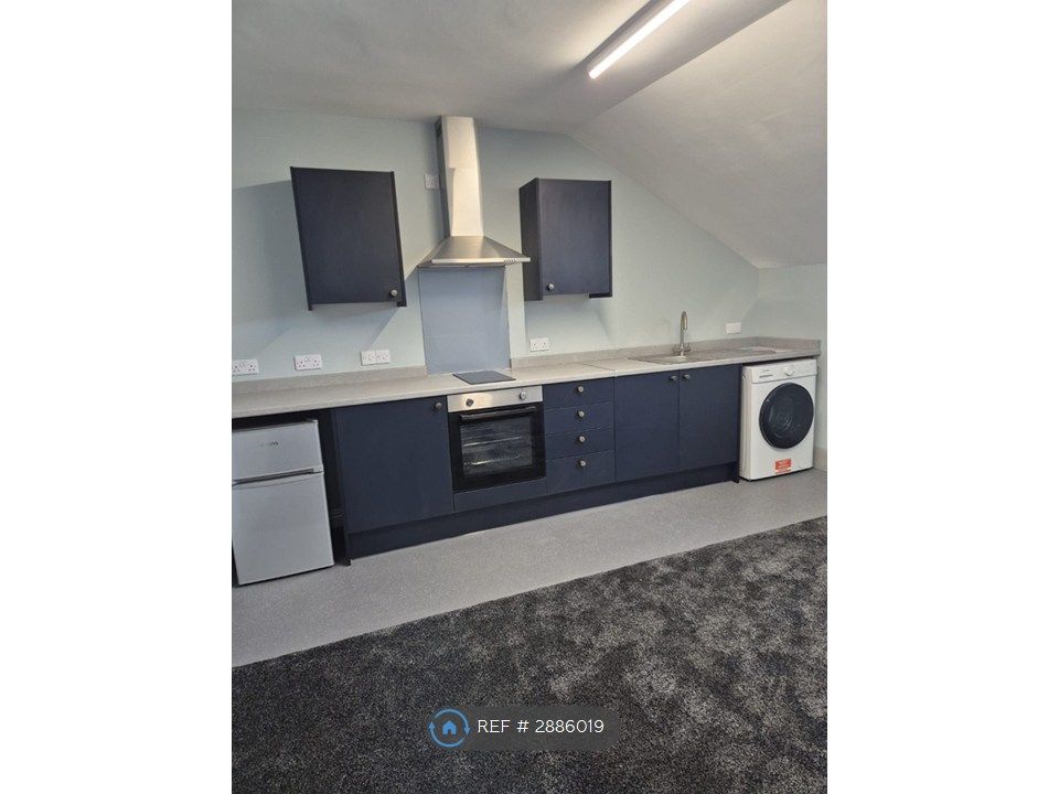 Property photo 1 of 13 Kitchen
