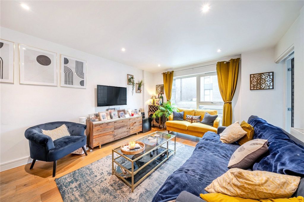 Property photo 3 of 10 Picture No. 04