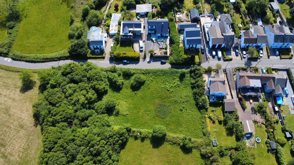 Property photo 2 of 5 Not Specified