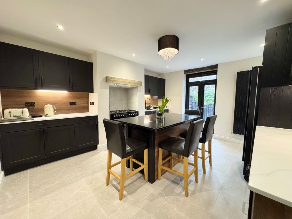 Property photo 2 of 26 Picture No. 01