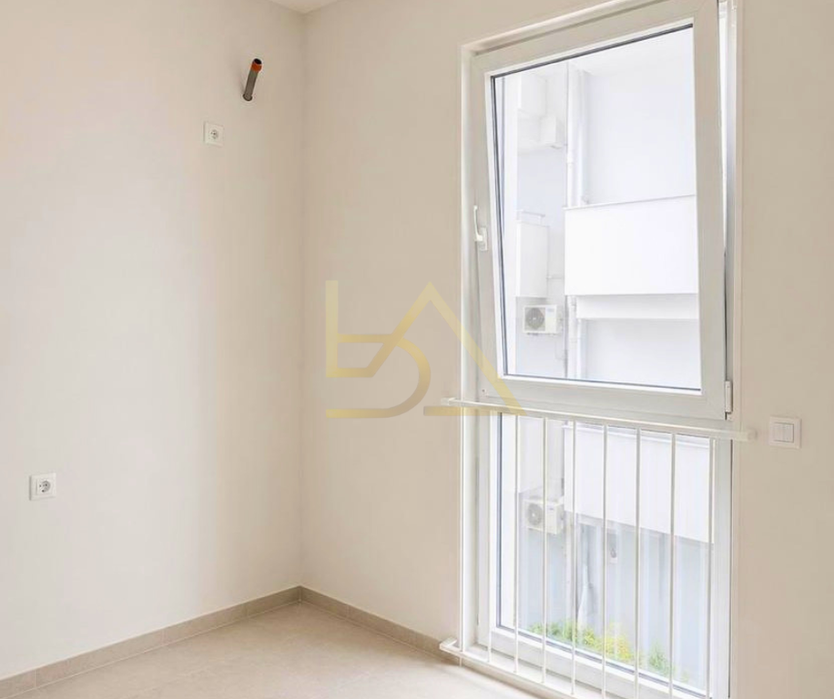 Property photo 2 of 4
