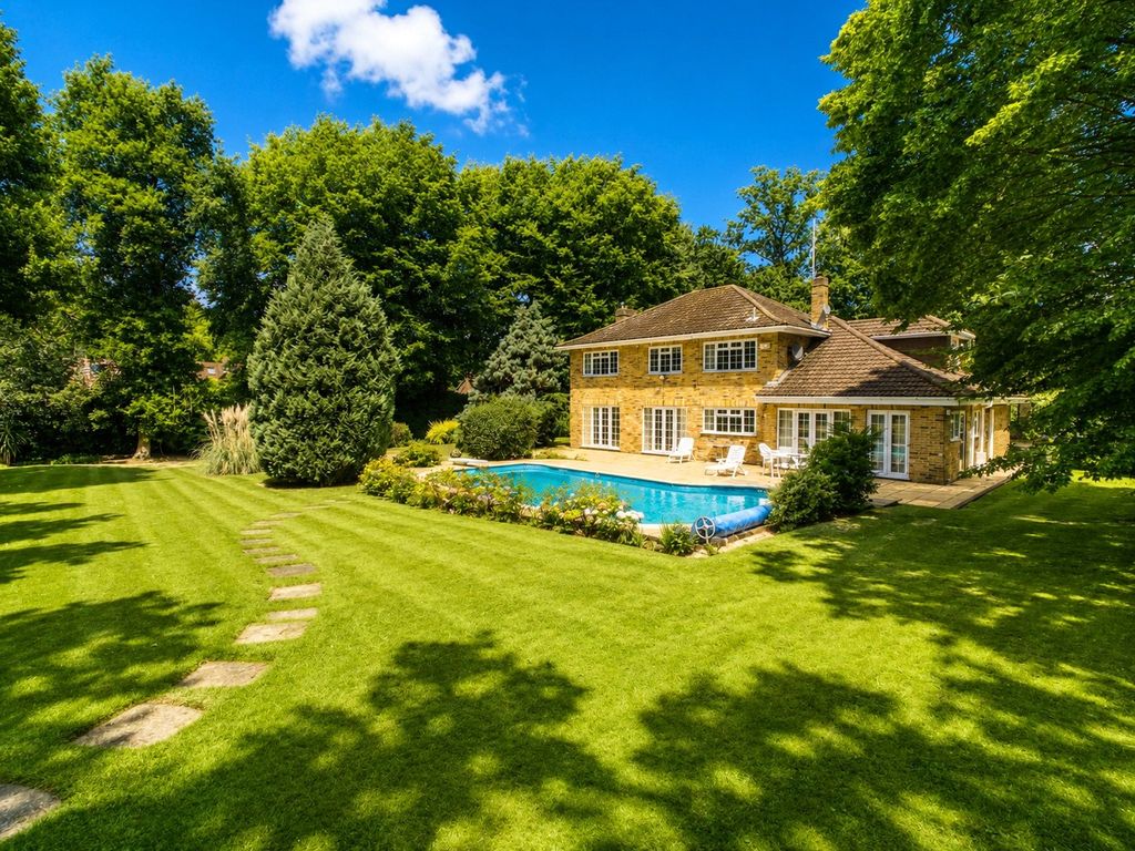 Property photo 1 of 17 Picture No. 24