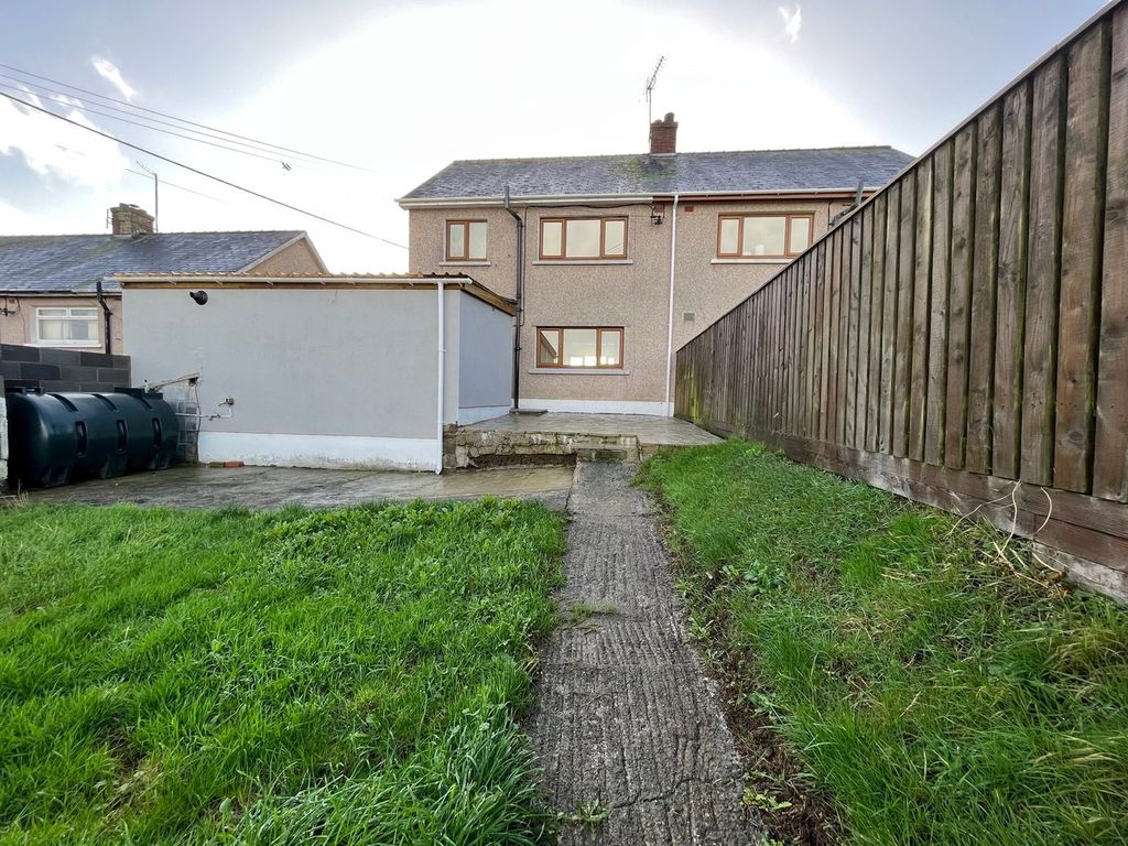 Property photo 2 of 29