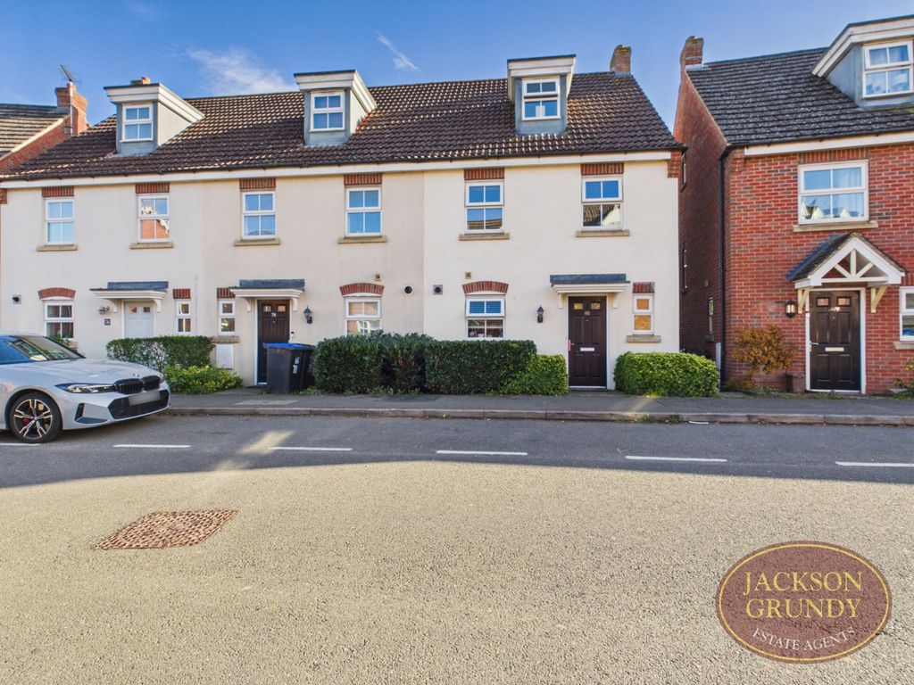 Property photo 1 of 20 Farnborough Drive