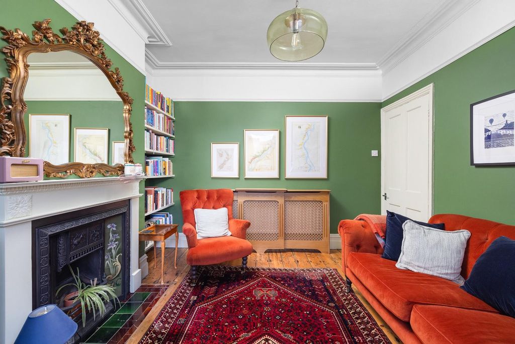 Property photo 1 of 27 Char6030.Jpg