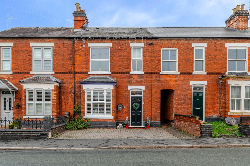 Property photo 1 of 27