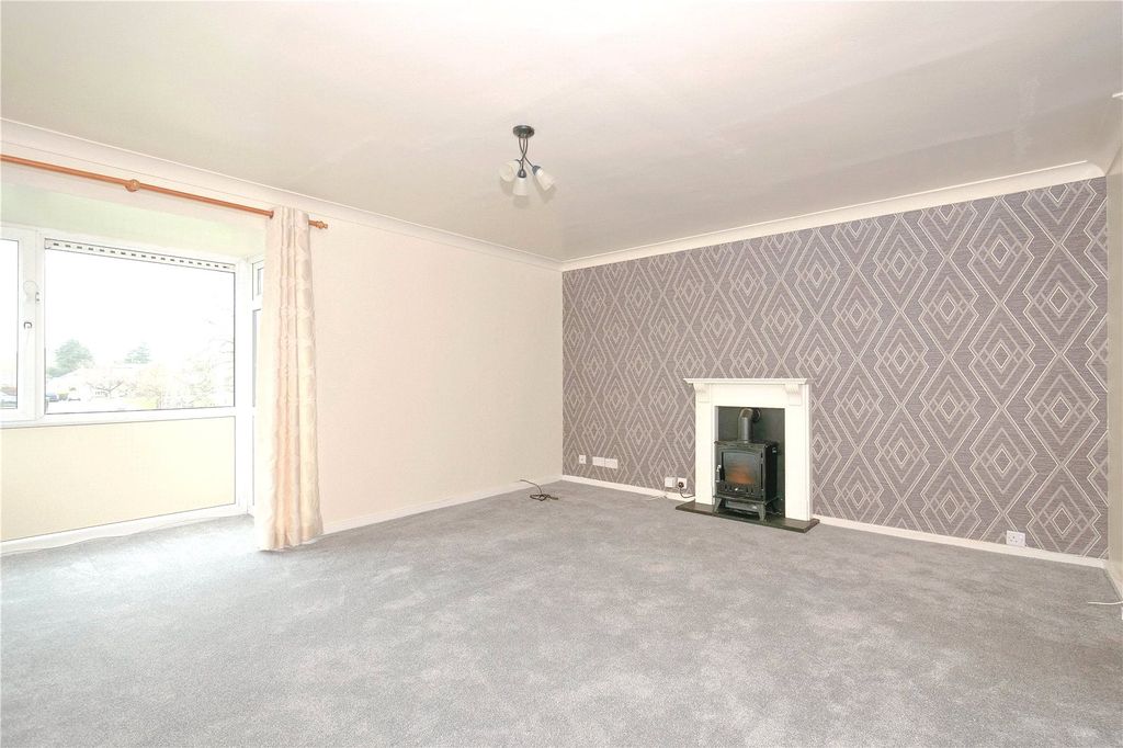 Property photo 2 of 16 Picture No. 04