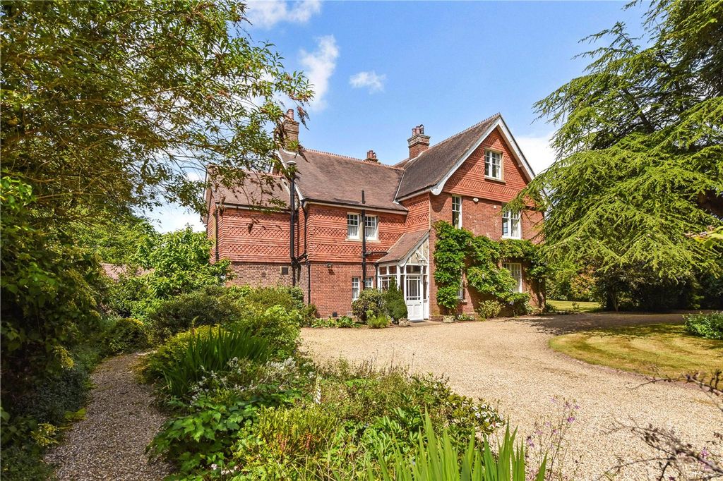 Property photo 1 of 36 Picture No. 52