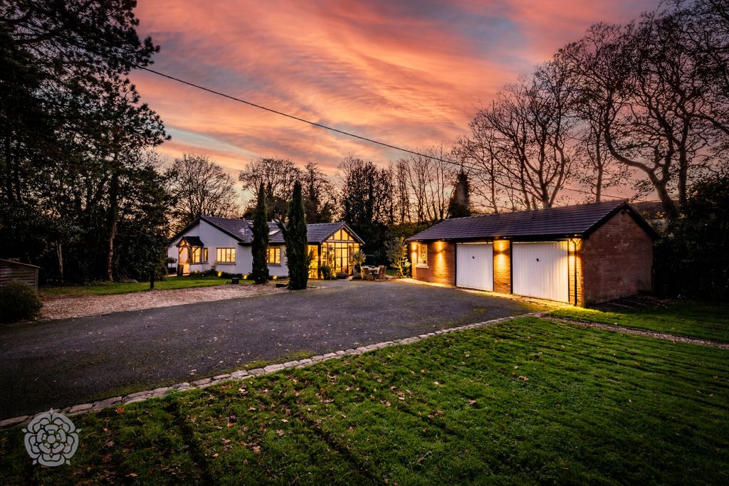 Property photo 1 of 49 Picture No. 56