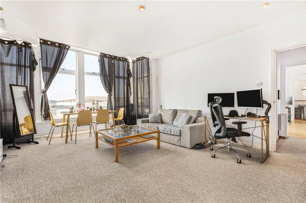 Property photo 2 of 17 Reception Room