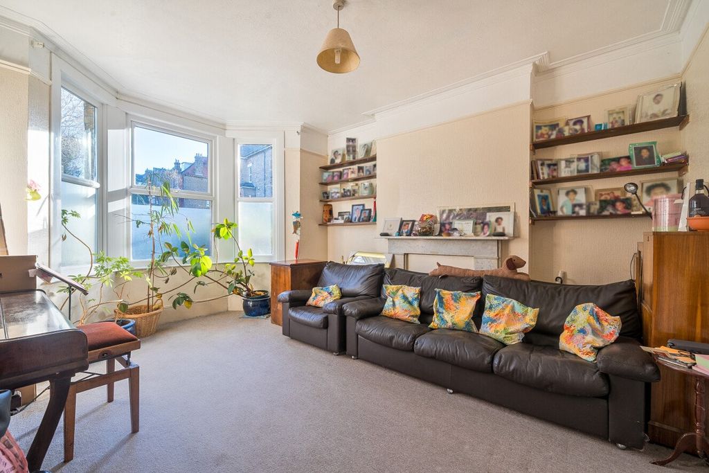 Property photo 3 of 20 Picture No. 19