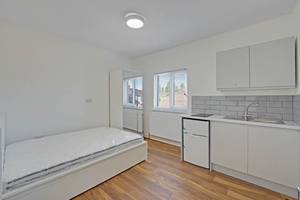 Property photo 1 of 4