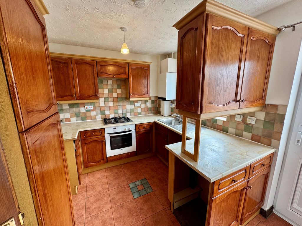 Property photo 3 of 11 Image