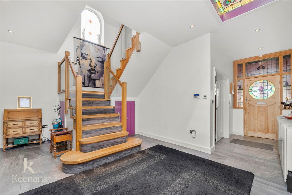 Property photo 3 of 63 14.Jpg