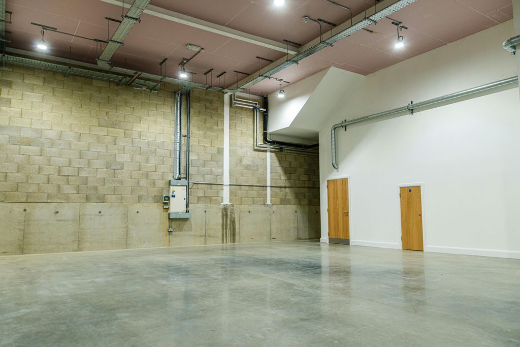 Property photo 3 of 14 Gaunts-Bostock Unit 6-20.Jpg