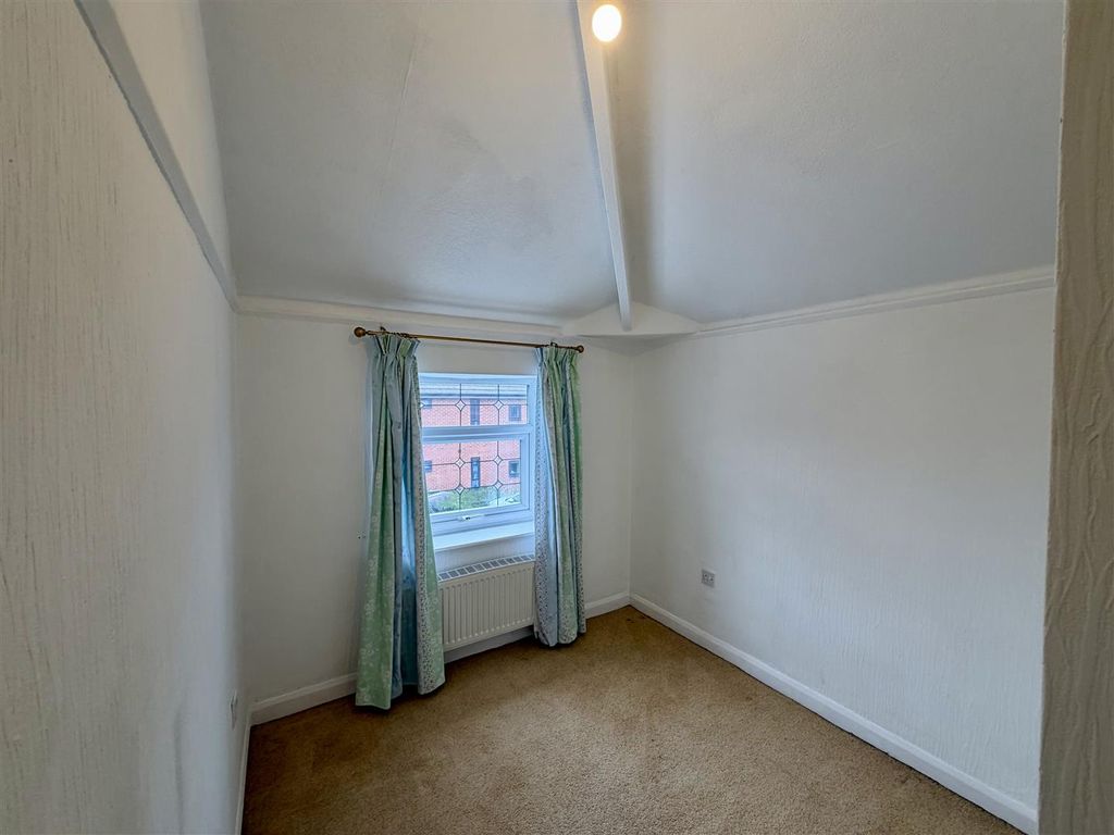 Additional image 10 of 3 bed semi-detached house for saleLeigh Avenue, Knutsford WA16