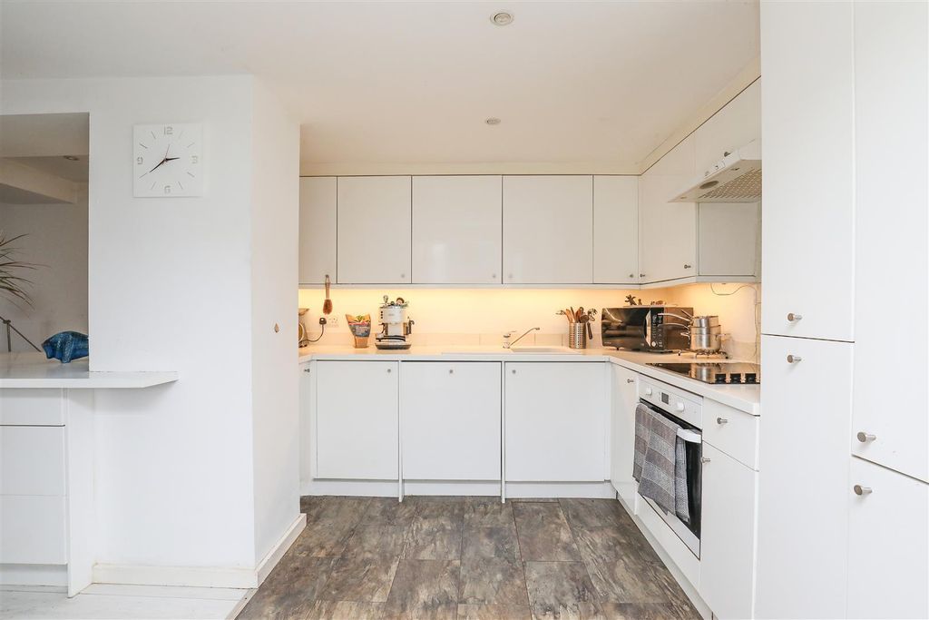 Property photo 1 of 14 Xxrizeld8Uox8Ftflawbww.Jpg