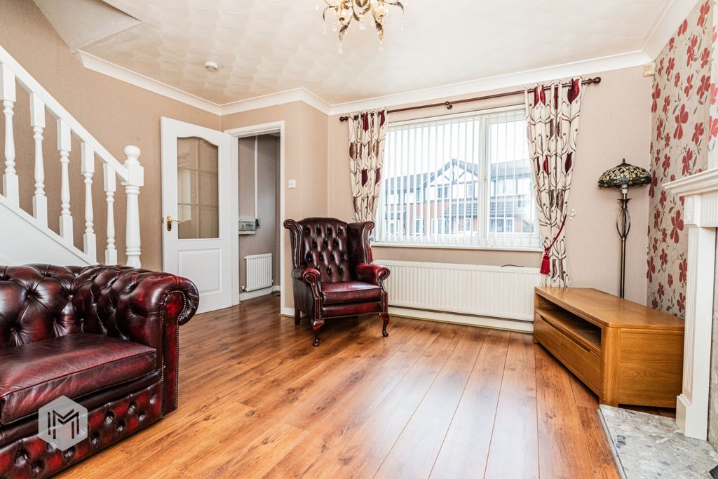 Property photo 3 of 14 Picture No. 11