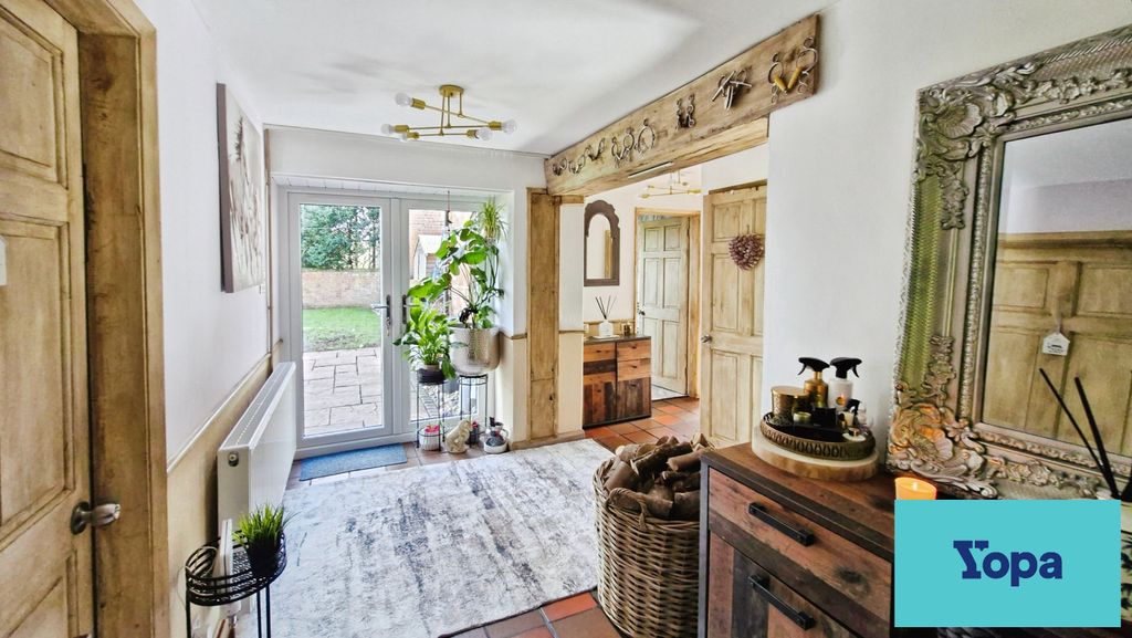 Property photo 3 of 33 1B1F1558-20260225_113527