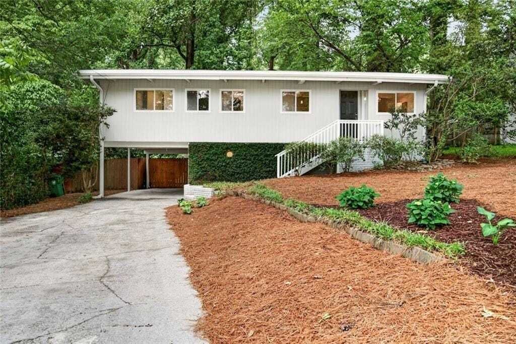 Property photo 1 of 31