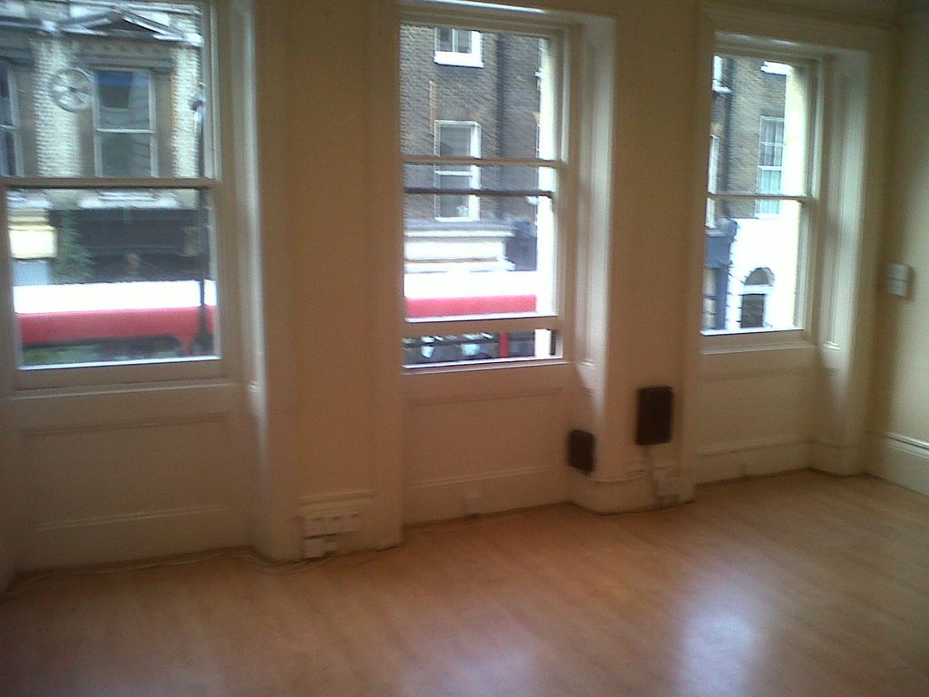 Property photo 2 of 3