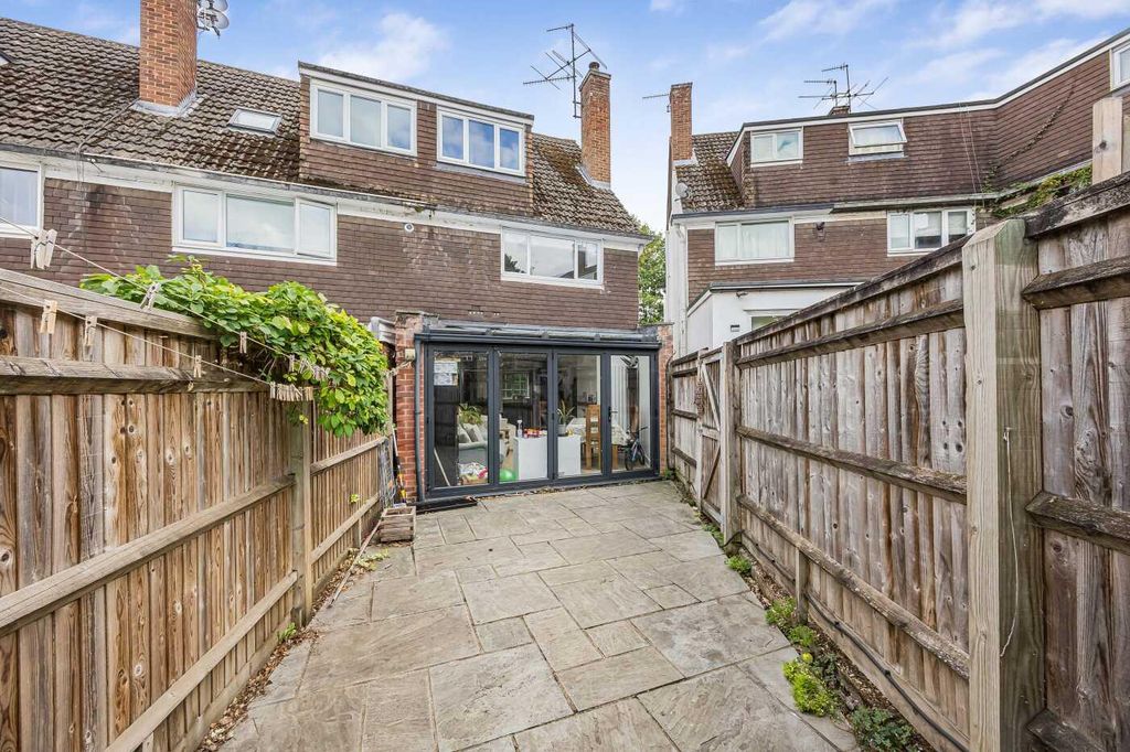 Property photo 1 of 23 Rear Garden