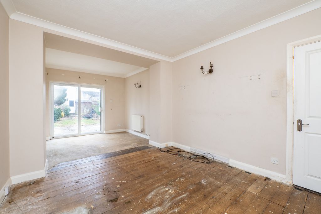 Property photo 2 of 25 Picture No. 05