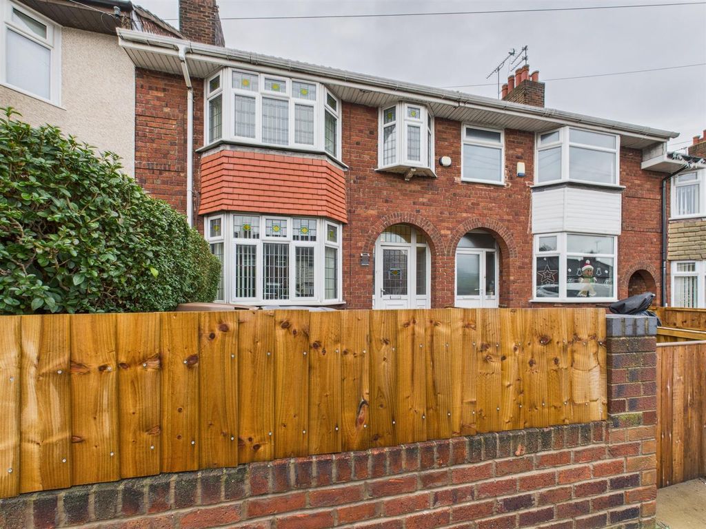 Property photo 1 of 30 Cam03604G0-Pr0210-Still030.Jpg