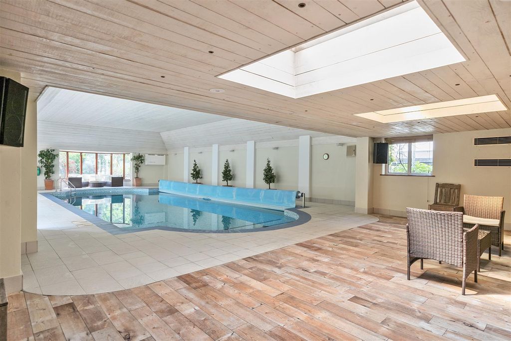 Property photo 3 of 42 Swimming Pool