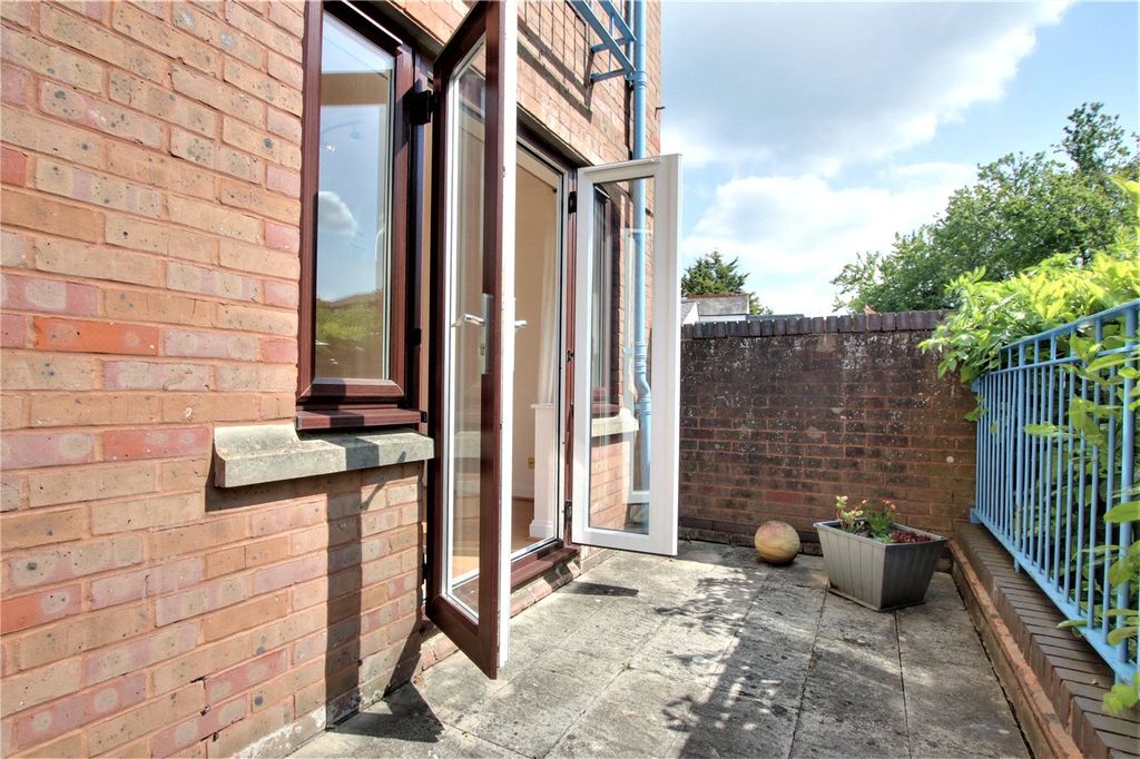 Property photo 3 of 12 Picture No. 03