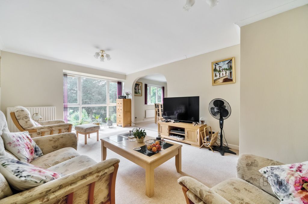 Property photo 3 of 20 Fe41E7Ca-41Aa-4Be...