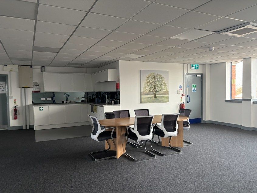 Property photo 2 of 6 Photo 1