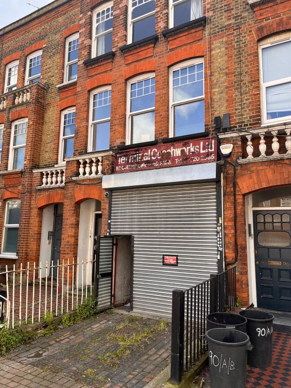 Property photo 1 of 2