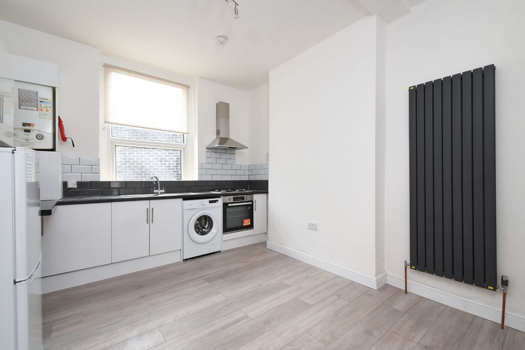 Property photo 3 of 6 5189532