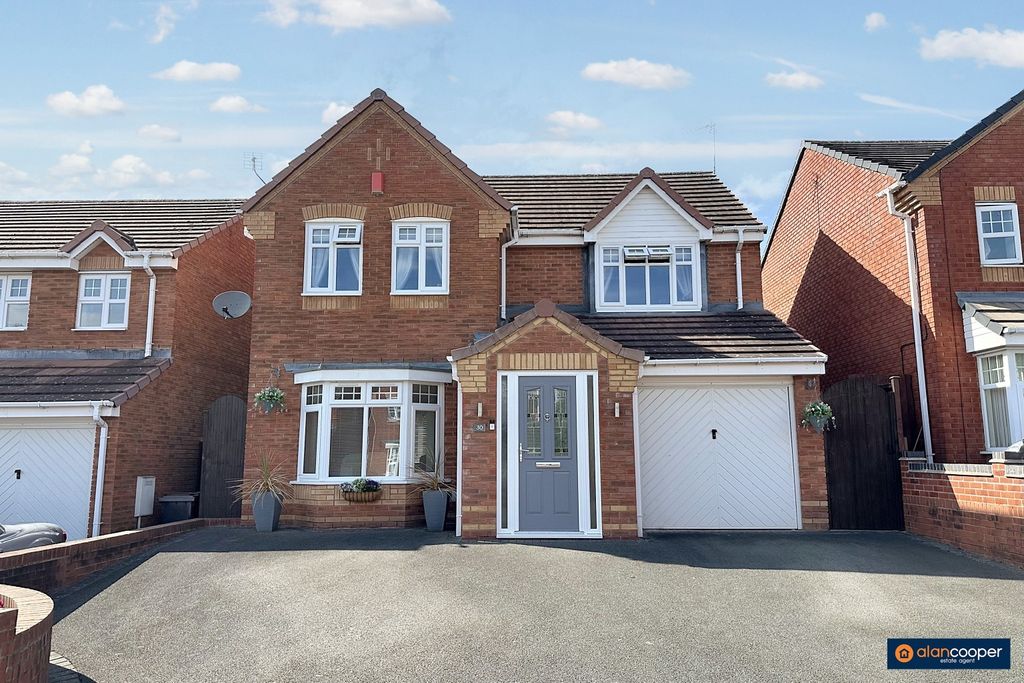 Property photo 1 of 18 4326771