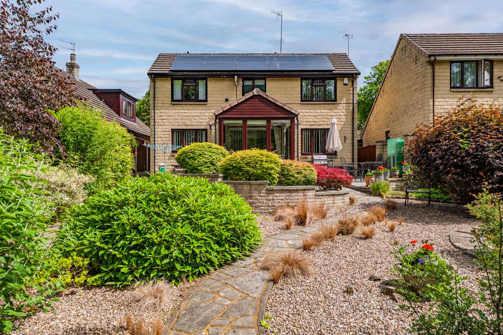 Property photo 1 of 31