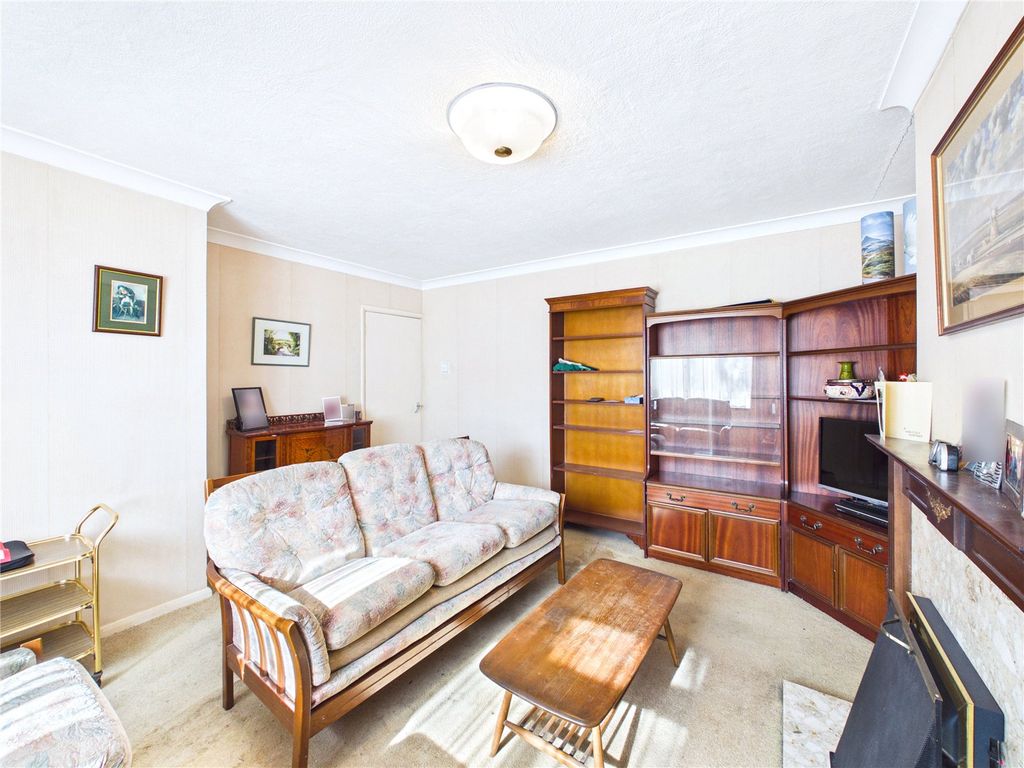 Property photo 3 of 11 Picture No. 05