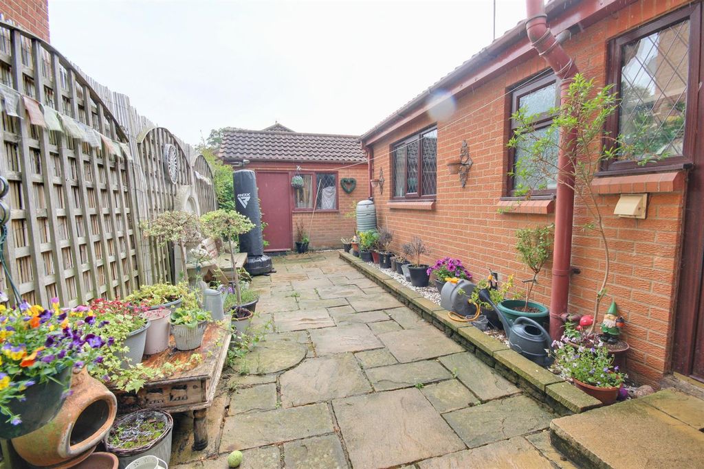 Property photo 3 of 18 Img_5309-Img_5311_Lzn.Jpg