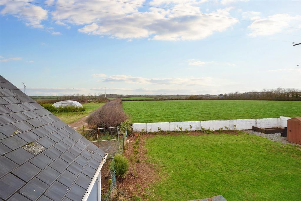 Additional image 23 of 4 bed detached bungalow for saleWaterston Road, Milford Haven SA73