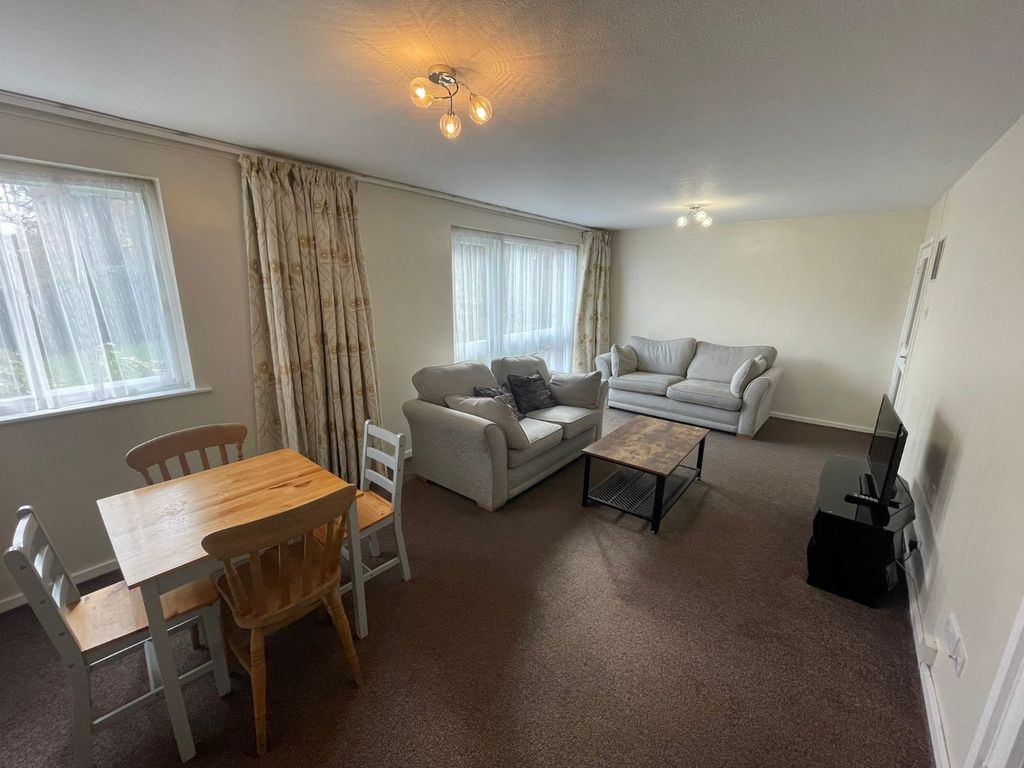 Property photo 2 of 13 Picture No. 06